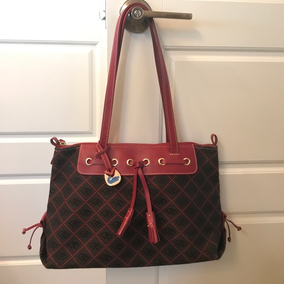 Dooney & Bourke Handbags - COPY - Dooney & Bourke signature shoulder bag